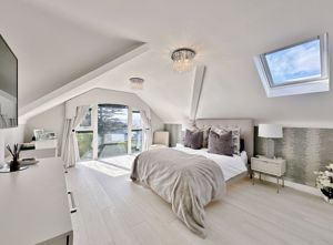 Photo 22- click for photo gallery